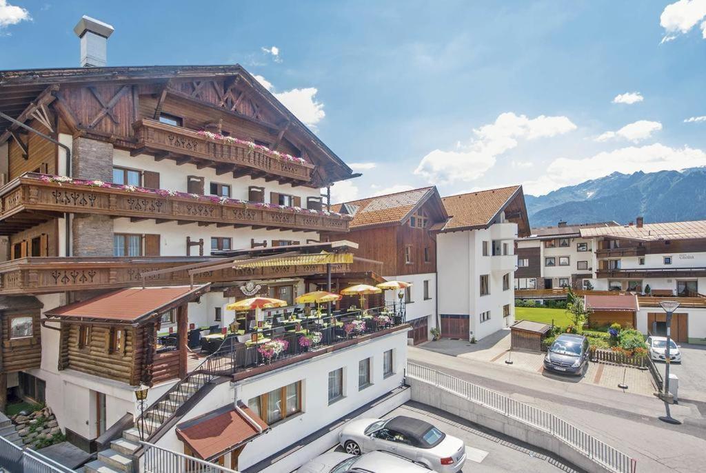 Отель Tirolerhof Серфаус Экстерьер фото
